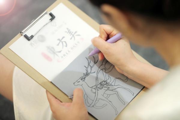 养固健注解“新平衡·东方美”开元棋牌app千年敦煌邂逅(图5) 养固健注解“新平衡·东方美”开元棋牌app千年敦煌邂逅(图5)